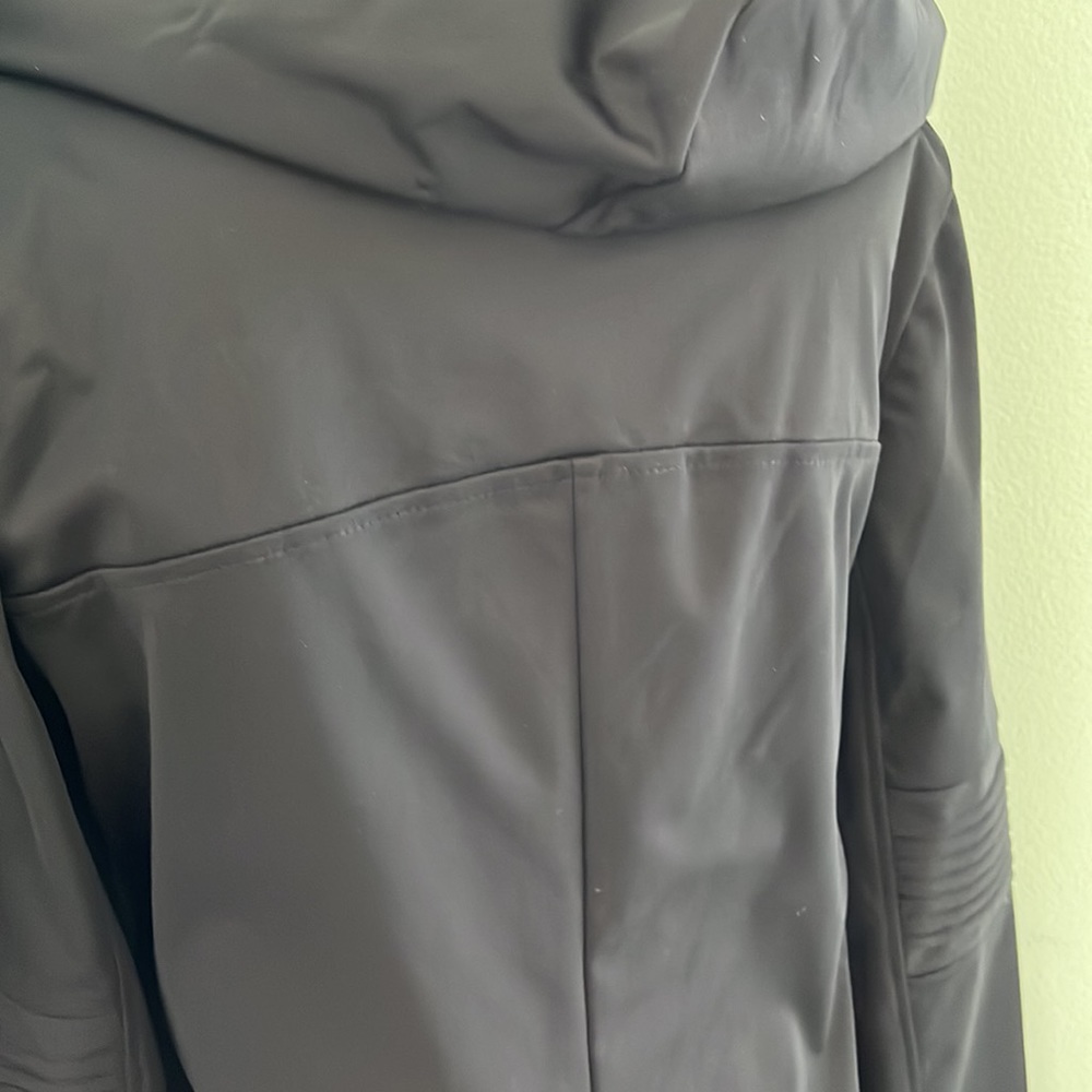 Mondetta Jacket - image 8